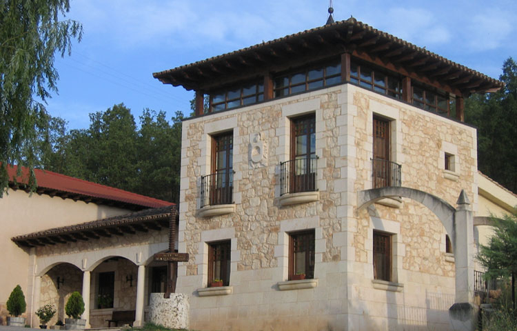 BODEGAS ISMAEL ARROYO