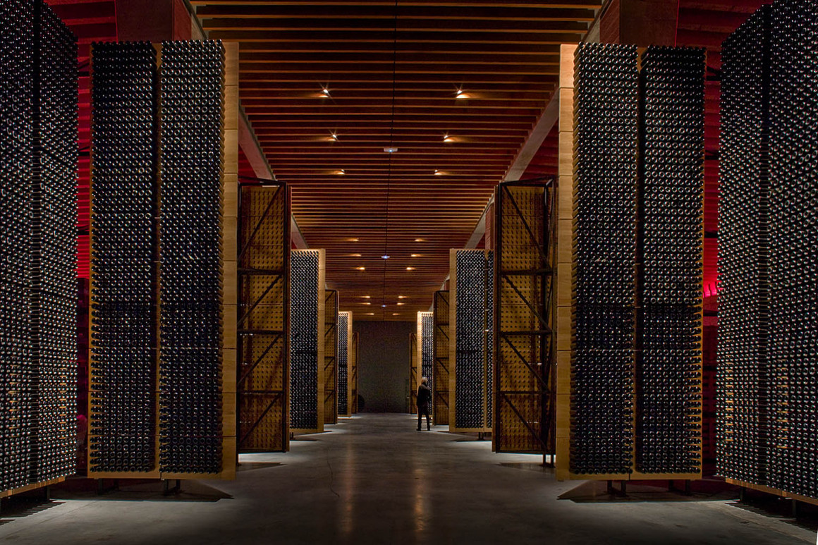 5856.jpg BODEGAS PORTIA